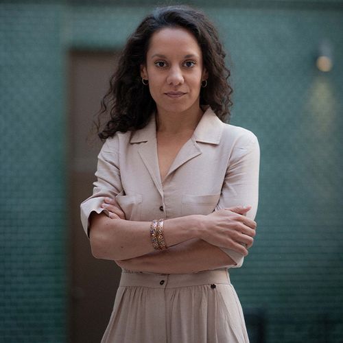 Foto der Autor:in Julia Wadhawan