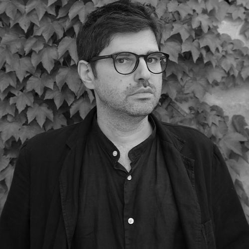 Foto der Autor:in Luca Tortolini