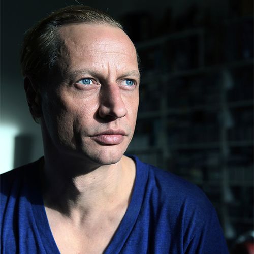 Foto der Autor:in Victor Schefé