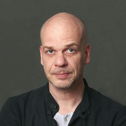 Foto der Autor:in Jan Strathmann