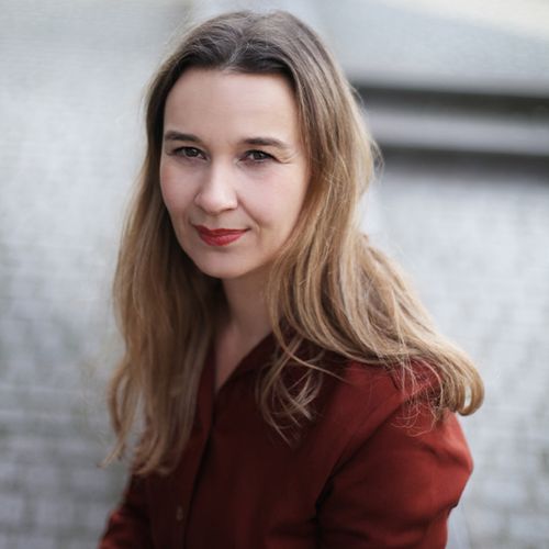 Foto der Autor:in Claire Renaud