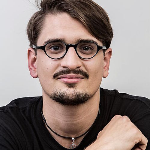Foto der Autor:in Benjamin Knödler