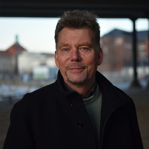 Foto der Autor:in Leo Brandt